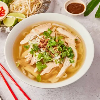 Phô au poulet